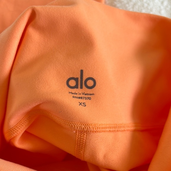 ALO Yoga Orange Leggings and Sports Bra Set - Picture 5 of 5